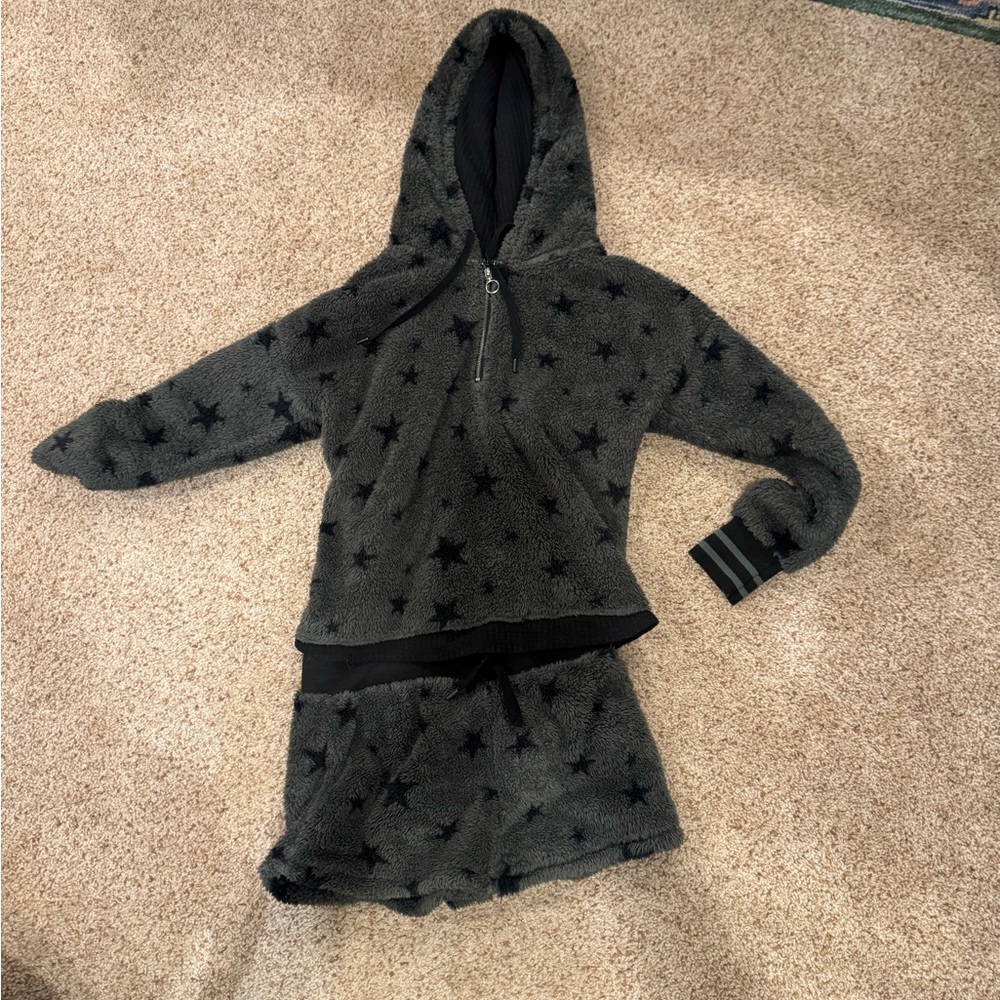 P.J. Salvage Green & Black Fleece Hoodie and short set small